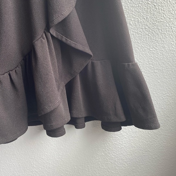 Beige by Eci Petite Women’s Dress - Picture 2 of 6